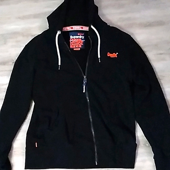 Men's Superdry hoodie - Picture 1 of 3